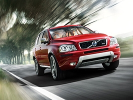 Volvo XC90 (Polestar edition +NAVIGATION)  525 000 .