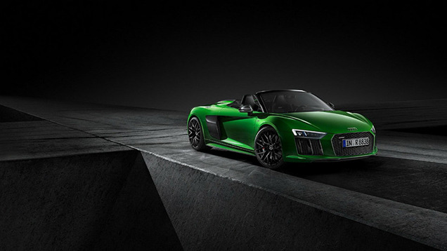   AUDI R8 Spyder V10 Plus