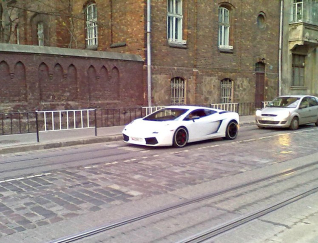      Lamborghini Gallardo